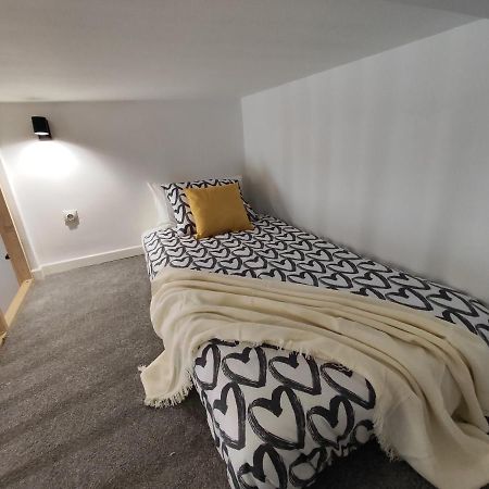 Precioso Apartamento En Puente Vallecas, Madrid. D Exterior photo